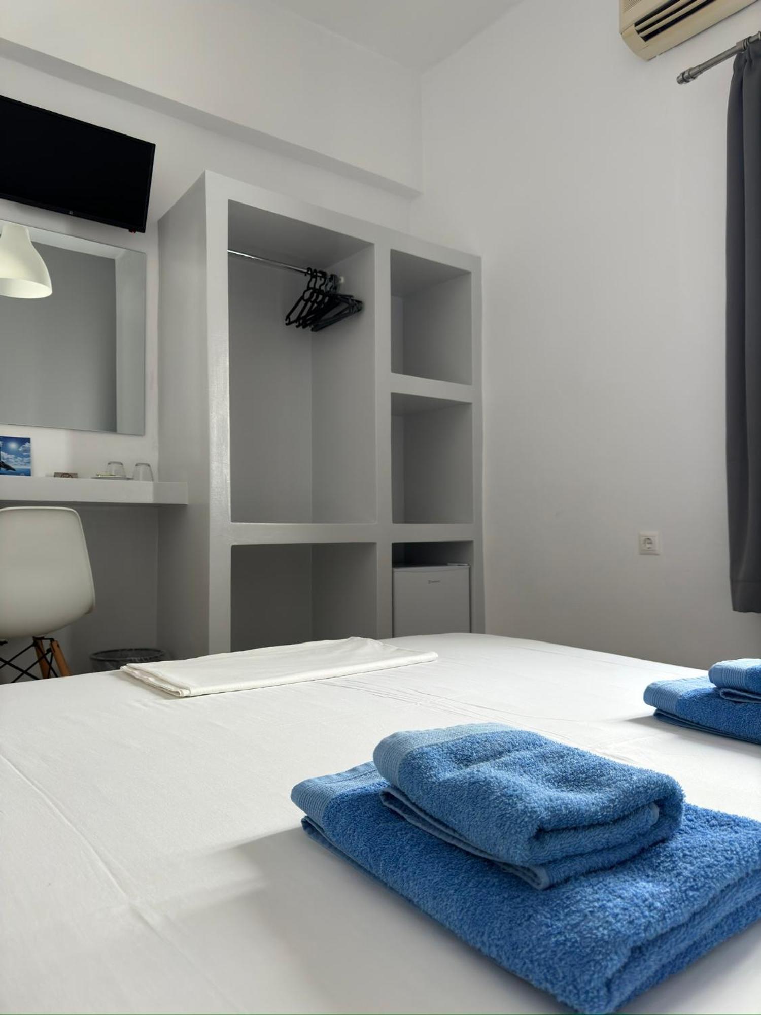 Aelia Rooms &Apartments Chora  Buitenkant foto